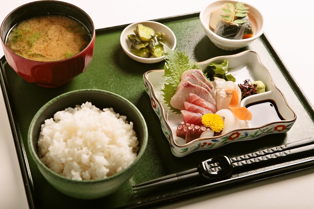 夜の定食