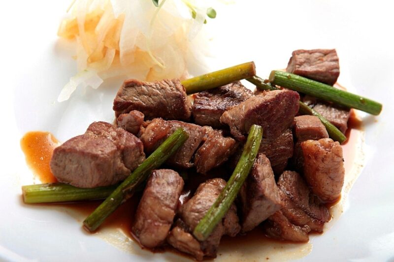 牛肉コロコロステーキ